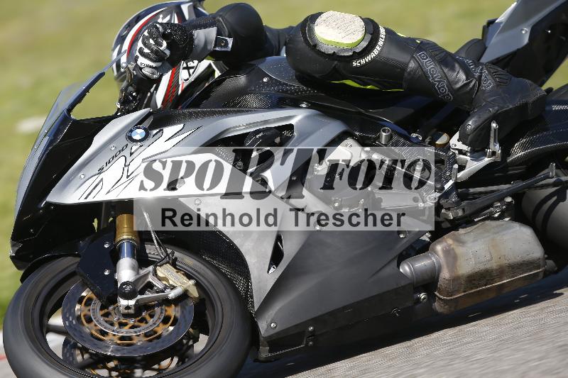 /12 30.04.2025 Speer Racing ADR/Gruppe rot/backside